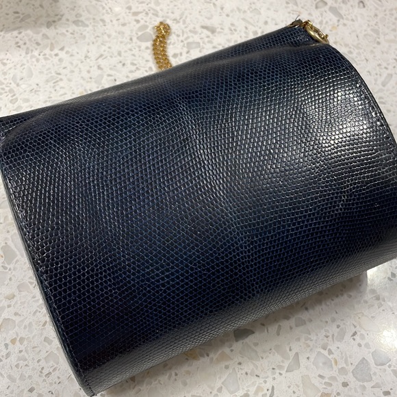 Vintage Gucci clutch. - Picture 3 of 3